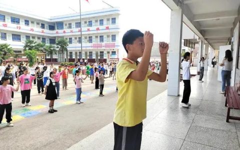 高中学期评语200字，高中学期评语200字左右